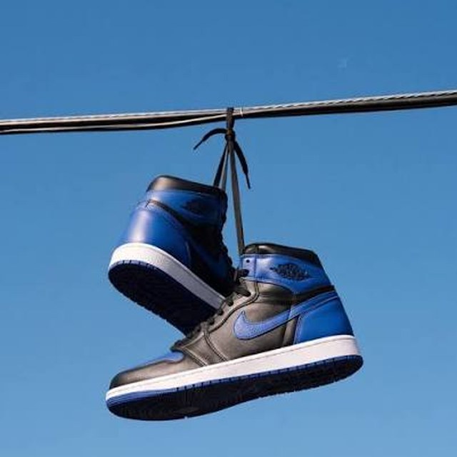 Basketball high-top
